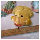 Vintage string dispensers and ceramic figurines