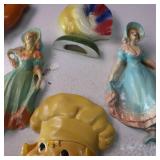 Vintage string dispensers and ceramic figurines