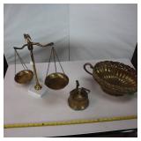 Vintage Weigh in on this brass collection! Includes burner and scale