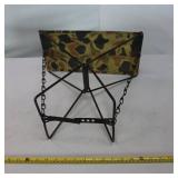 Foldable stool for hunting/fishing/camping