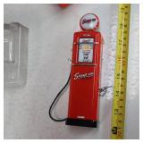 "Snap on" gas pump miniature