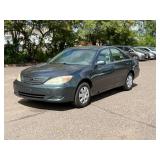 2003 TOYOTA CAMRY LE *No Accidents Reported* (NO RESERVE)
