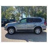 2004 LEXUS GX 470 *All Wheel Drive* (NO RESERVE)