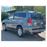 2004 LEXUS GX 470 *All Wheel Drive* (NO RESERVE)