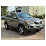 2011 KIA SORENTO EX *All Wheel Drive* (NO RESERVE)