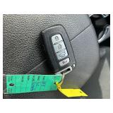2011 KIA SORENTO EX *All Wheel Drive* (NO RESERVE)