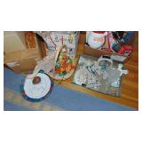 Lot of Various Christmas and Easter Items