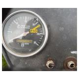 International 674 Tractor with  Hydraulic Freeman Loader