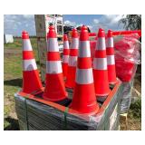 LandHero 30" Reflective Road Cones - quantity 250