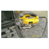 Dewalt DW331 Scroll Saw w/ Case
