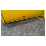 Two Air Tanks One Red, One Yellow