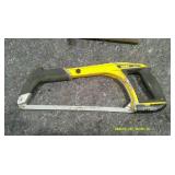 4 Pry Bar Lot w/ Dewalt Hacksaw