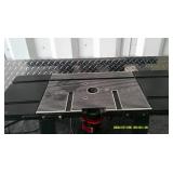 Craftsman Deluxe Router Table