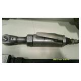 Pneumatic Impact Wrenches and Clutch