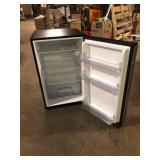 Vissani 4.3 cu. ft. Mini Refrigerator in Stainless Steel Customer Returns See Pictures