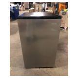 Vissani 4.3 cu. ft. Mini Refrigerator in Stainless Steel Customer Returns See Pictures