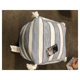 Hampton Bay 18 in. x 18 in. x 18 in. White and Blue Square Outdoor Pouf with Tassel  Customer Returns See Pictures