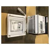 6,000 BTU 115-Volt Window Air Conditioner for 250 sq. ft. Rooms with Remote in White by Vissani    Customer Returns See Pictures