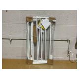 Regalo Wall Safe Extra Wide Walk Through Safety Gate