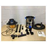 HART 8 Gallon 6 Peak HP Stainless Steel Wet/Dry Vacuum