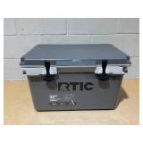 RTIC Outdoors 32 QT Ultra-Light Hard Sided Cooler