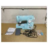 Brother LX3817A 17-Stitch Portable Full-Size Mechanical Sewing Machine, Aqua