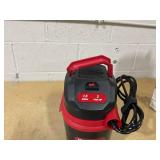 Hyper Tough 1.5 Gallon 2 Peak HP Poly Wet/Dry Vacuum, VH105 3502