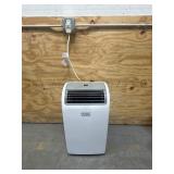 BLACK+DECKER 7500-BTU DOE (14000-BTU ASHRAE) 115-Volt White Portable Air Conditioner (light damage)