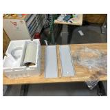 BLACK+DECKER 7500-BTU DOE (14000-BTU ASHRAE) 115-Volt White Portable Air Conditioner (light damage)