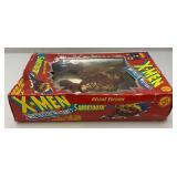 Vcintage Marvel Comics Collec tible X-Men Deluxe Sabertooth 10" Action Figure (New Old Stock) Box Beat Up