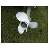 1988 Lund 1700 Pro-V Boat with Trailer Sold for parts no registration available