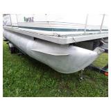 2003 Northwood Pontoon with Trailer