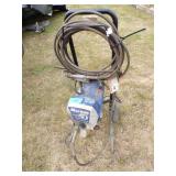 Magnum XR 7 Paint Machine