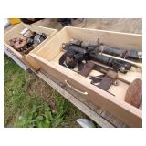 Clamps, 3 point center bar, 2 drawers with content