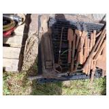 Black Pallet - Air Chisel and Bits