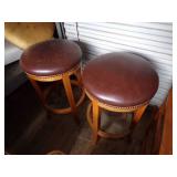 2 Stools