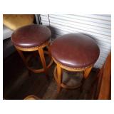 2 Stools