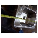 Kitchen Sink with /Faucet