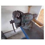 Grinder and Vise on Heavy Duty Stand