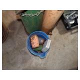 Victor touch set with bucket of covers