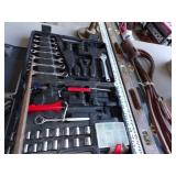 Misc Tools - levels, torch