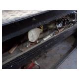 Pneumatic Hydraulic Table Bench with Content