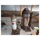 2 Bottle Jacks