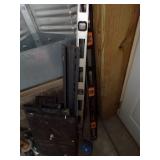 Level, torch, Knee Pads