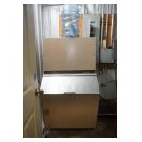 Ice Machine, Bucket and Scoop Ice Machine, Bucket and Scoop