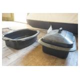 Roasting Pan Inserts (2ct) and 1 Lid Roasting Pan Inserts (2ct) and 1 Lid