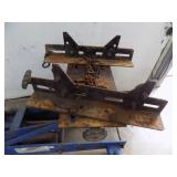 Low Profile Transmission Jack Low Profile Transmission Jack