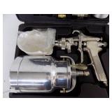 Automotive Spray Gun Kit / Unused in case Automotive Spray Gun Kit / Unused in case