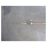 Heavy Duty Rod & Reel Heavy Duty Rod & Reel