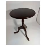 The Bombay Company Accent Table The Bombay Company Accent Table